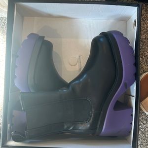 Size 7 1/2 style LILIANA